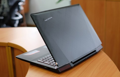 Lenovo IdeaPad Y700 - laptop chơi game giá dưới 30 triệu đồng