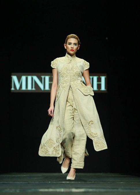 Minh Hạnh “xuất chiêu” tại Tuần thời trang thu đông 2015