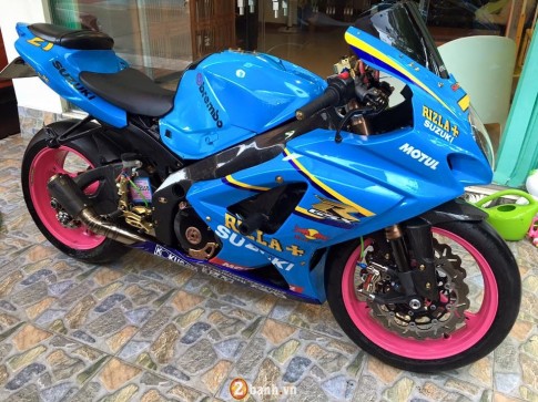 Suzuki GSX-R1000 độ siêu chất và cũng vô cùng độc đáo