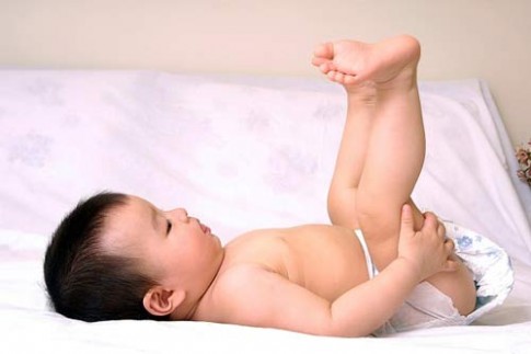 Tiết lộ 9 trải nghiệm lần đầu nuôi con