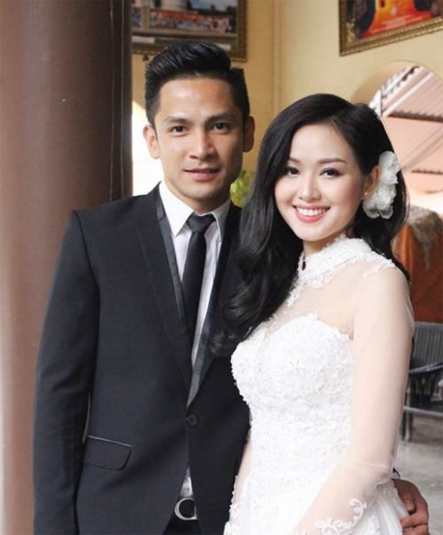 2 hot girl Việt “biến hóa” sang chảnh sau khi kết hôn