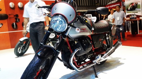 Cận cảnh Moto Guzzi V7 II Racer mẫu xế độ Cafe Racer đậm chất Ý tại VMCS 2016