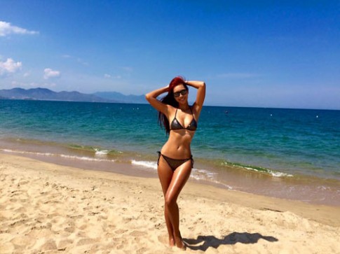 Hà Anh bật mí bí kíp tạo dáng với bikini mà không bị ‘phô’