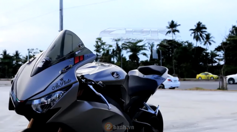 [Clip] Honda CBR1000RR siêu ngầu trong bản độ Street Edition