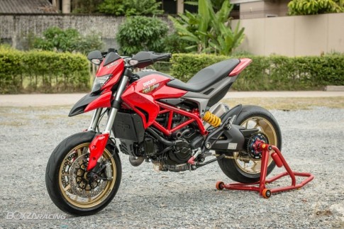 Ducati Hypermotard đầy phong cách cùng một vài trang bị hàng hiệu