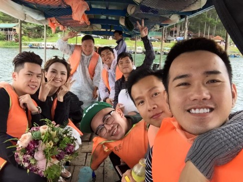 Hoa hậu Diễm Hương chụp ảnh cưới lãng mạn tại Đà Lạt