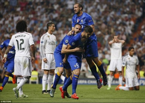 Kinh nghiệm làm cầu thủ sẽ giúp rất nhiều cho HLV Zidane trong trận đầu tiên