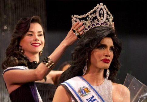 Kỳ lạ: Cuộc thi hoa hậu đồng tính tại Venezuela