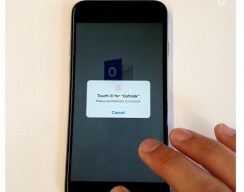 Outlook trên iPhone hỗ trợ bảo mật bằng dấu vân tay