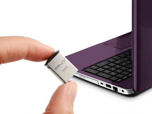 USB siêu tí hon, siêu nhẹ như kẹp giấy của PNY