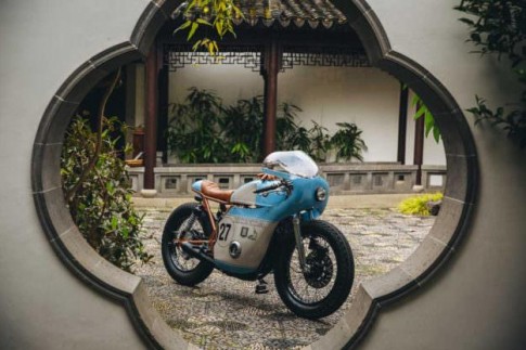 Honda CB550 với phong cách xế đua Cafe Racer cổ điển của của Anthony Scott