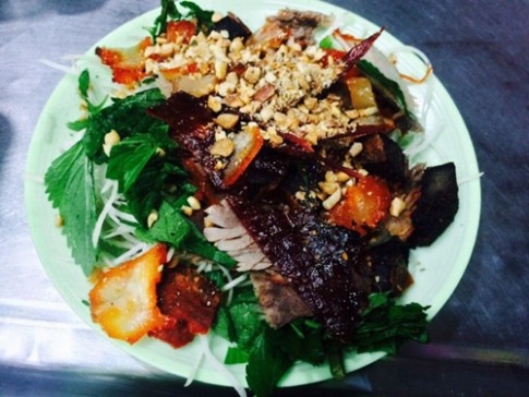 10 món ăn vặt chiều thu quanh phố cổ Hà Nội	