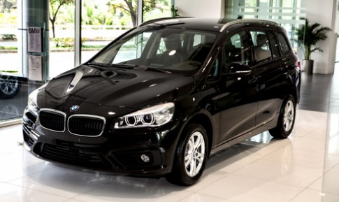  BMW 218i GT có giá gần 1,5 tỷ đồng 