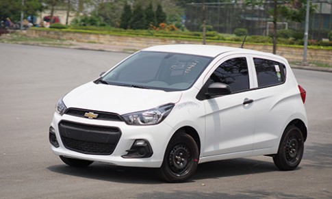  Chevrolet Spark Van 2016 giá 320 triệu đồng tại Việt Nam 