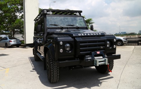  Land Rover Defender - biểu tượng off-road về Việt Nam 