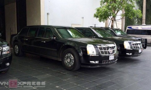  Limousine The Beast của Tổng thống Mỹ xuất hiện tại Hà Nội 