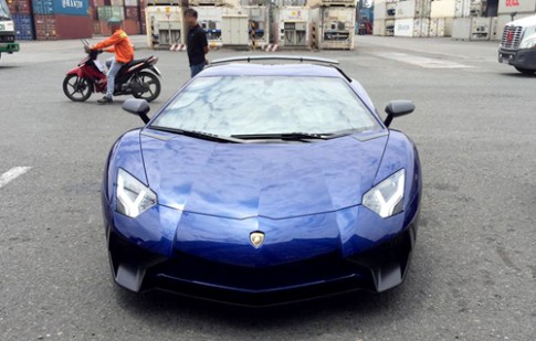 Siêu phẩm Lamborghini Aventador SV đầu tiên về Việt Nam 