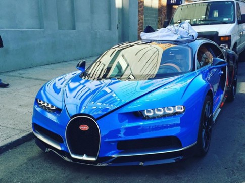  Bugatti Chiron - siêu xe 2,6 triệu USD lần đầu xuống phố 