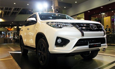  Chi tiết Toyota Fortuner TRD Sportivo 2016 