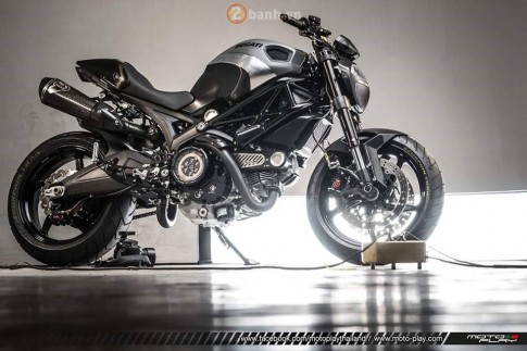 Ducati Monster 795 siêu ngầu với phiên bản The Dark Knight