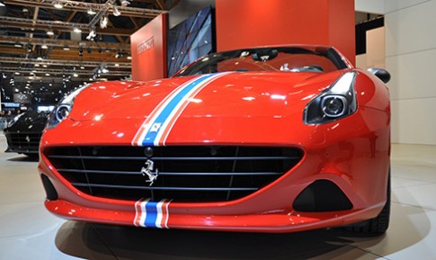  Ferrari California T phiên bản đặc biệt 338.000USD 