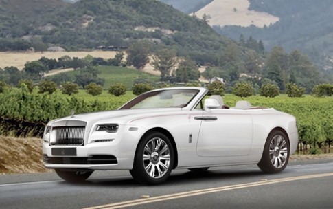  Rolls-Royce Dawn đầu tiên giá 750.000 USD 