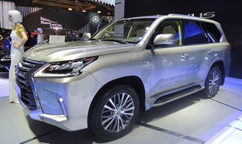  SUV hạng sang Lexus LX570 2016 trình làng Việt Nam 