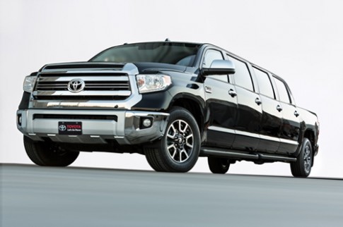  Toyota Tundrasine - bán tải phong cách limousine 