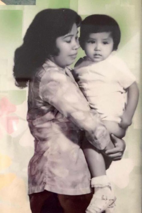 Trào nước mắt với kỷ niệm của Việt Trinh về mẹ