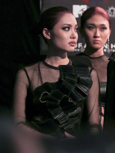 Vì sao cô nàng 1m54 nổi bật nhất Vietnam’s Next Top Model 2016?