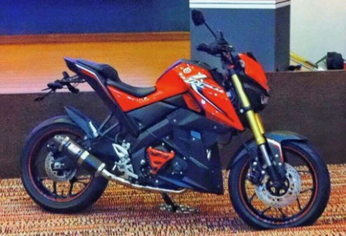  Yamaha M-Slaz - nakedbike 150 phân khối giá 2.500 USD 
