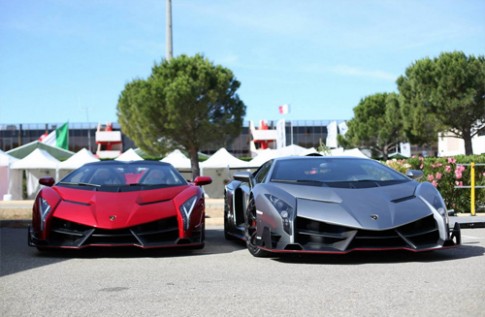  Bộ đôi Lamborghini Veneno hàng hiếm hội ngộ 
