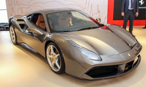  Ferrari 488 GTB 2015 chào Đông Nam Á giá 285.000 USD 