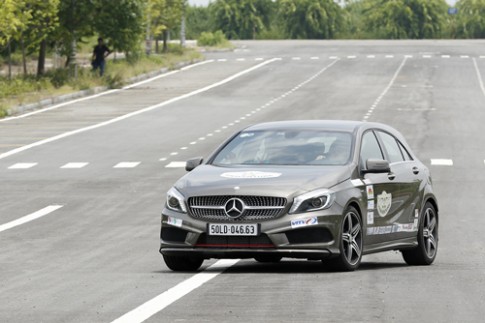  Mercedes A250 AMG - ‘quý cô’ nổi loạn 