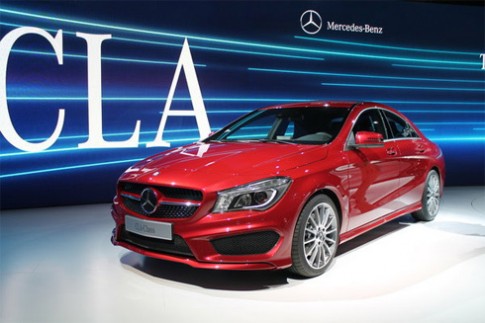  Mercedes CLA giá từ 30.000 USD 