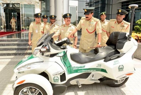  Phương tiện đặc biệt của cảnh sát Dubai 