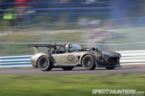  ‘Quái vật’ Shelby Cobra V12 