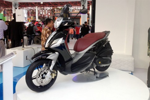  Piaggio ra mắt cặp đôi scooter sport tại Indonesia 