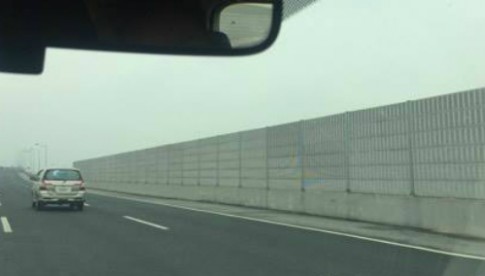  Tường lớn trên cao tốc để làm gì? 