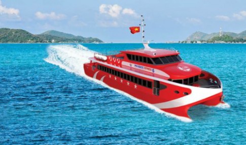  Sắp có tàu ‘5 sao’ ra Phú Quốc và tour hang động mới ở Quảng Bình	