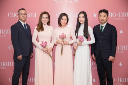  Thu Minh, Phương Lê, Ngọc Trân làm đại sứ thương hiệu mỹ phẩm Nhật Bản 