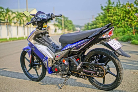 Exciter 135 tươi tắn trong nắng .