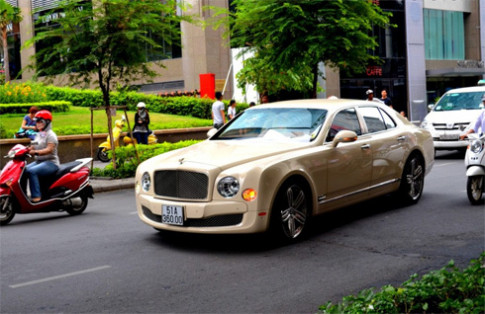  Bentley Mulsanne ở Việt Nam lên báo nước ngoài 