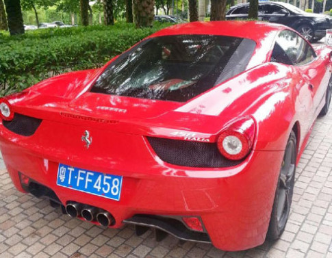  Ferrari 458 Italy biển số ‘độc’ 
