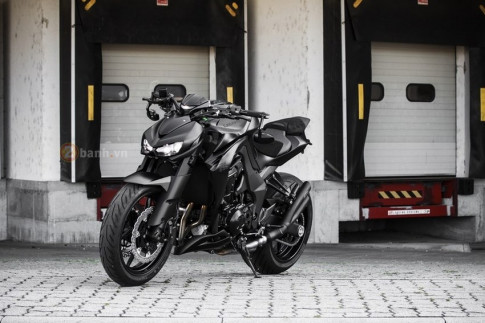 Kawasaki Z1000 siêu ngầu với bản độ Full Black Edition