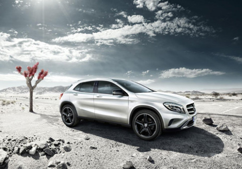  Mercedes GLA Edition 1 ra mắt 