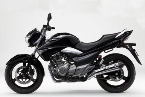  Suzuki tung GW250 đối thủ của Honda CBR250R 