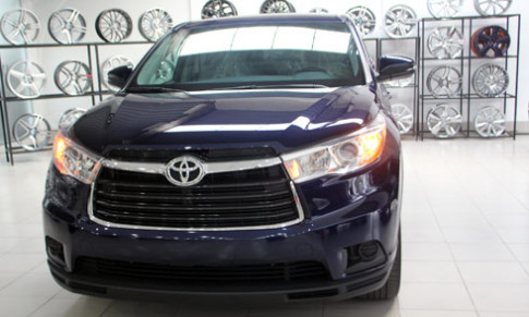  Toyota Highlander Limited 2014 cập cảng Sài Gòn 