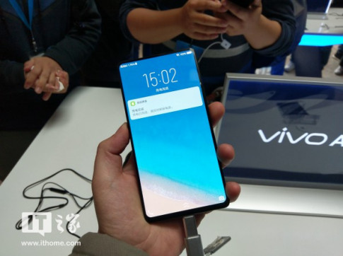 Vivo APEX được công bố với chip Snapdragon 845 và màn hình gần trọn thân máy