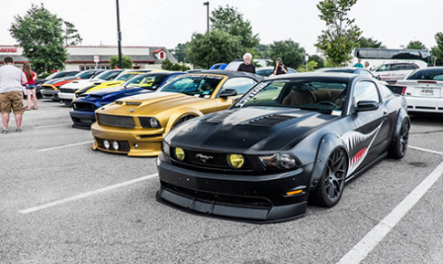  Bộ sưu tập Ford Mustang trong ngày hội xe ở Mỹ 